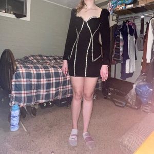 Black sleeve party dress